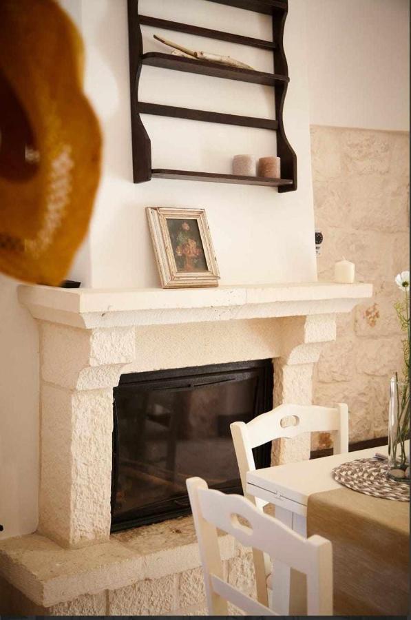 Trulli Azzalema With Exclusive Pool Villa Brindisi Luaran gambar